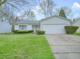 33660 Cadillac St, Farmington Hills, MI