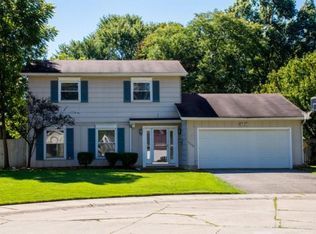 1530 Strathmore Ct, South Bend, IN 46614