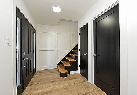 3rd image of 153 Beach 123 St #1