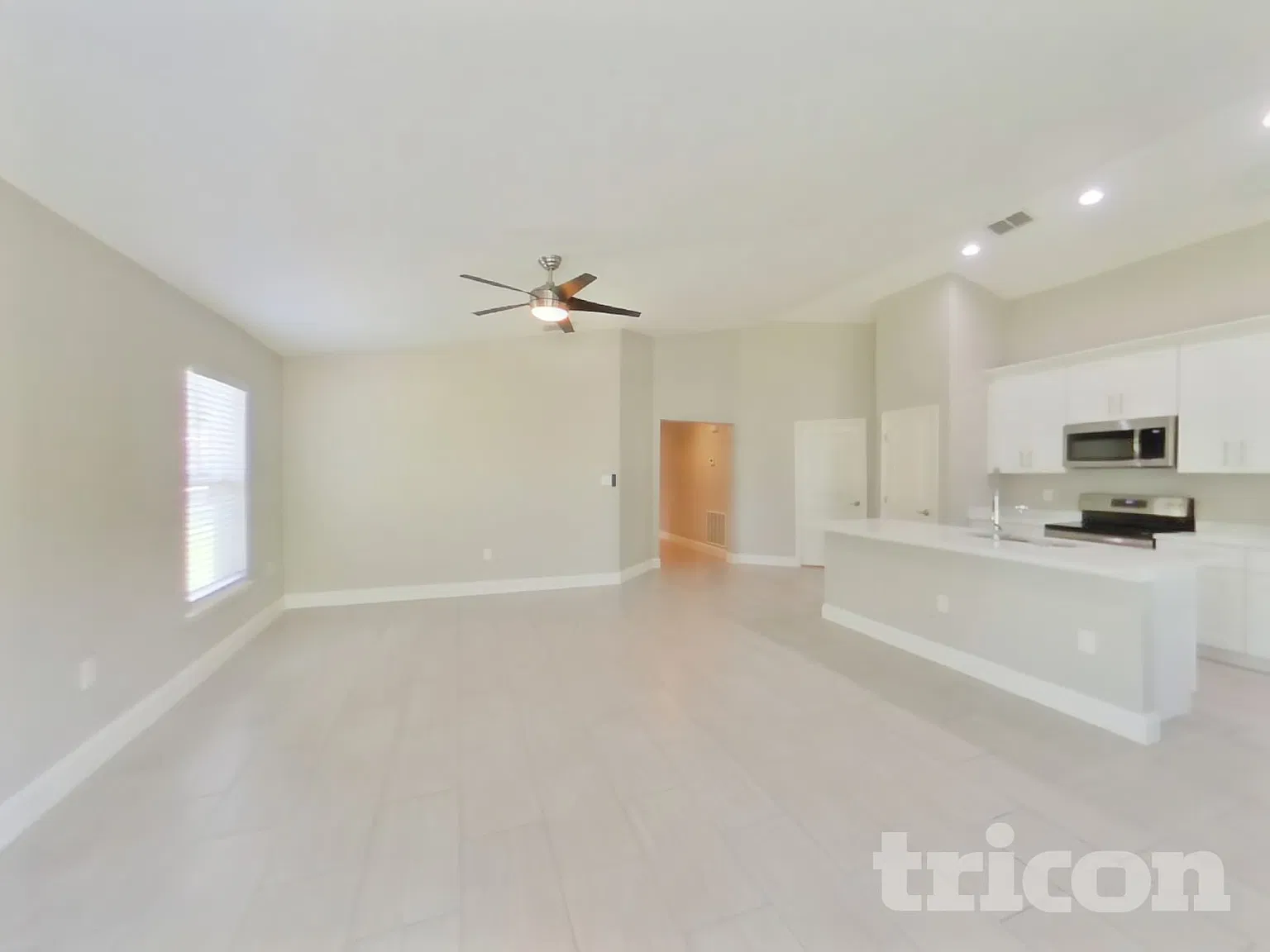 3140 Tiburon Lane Deltona FL — Photo 2