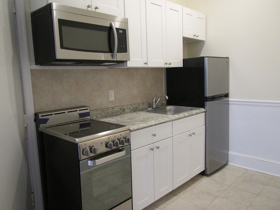 1st image of 241 S 21st St APT 1