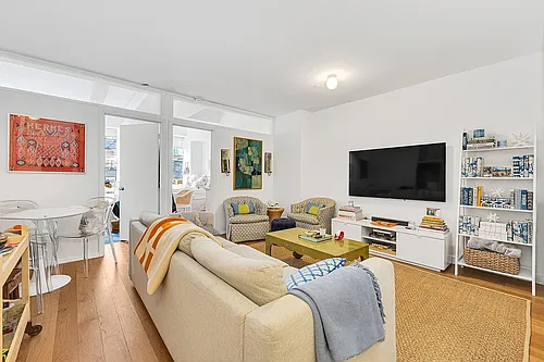 50 Murray St Photo 1