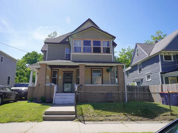827 Geneva Ave SE, Grand Rapids, MI 49507