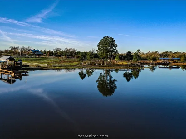 2460 Interstate Highway 45 N, Huntsville, TX 77320