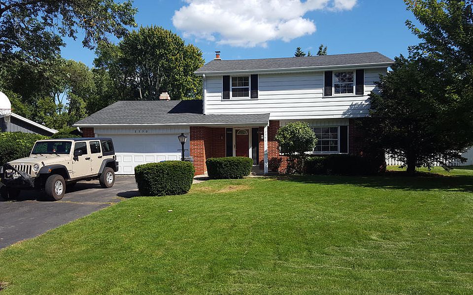 1st image of 2390 Camelot Dr