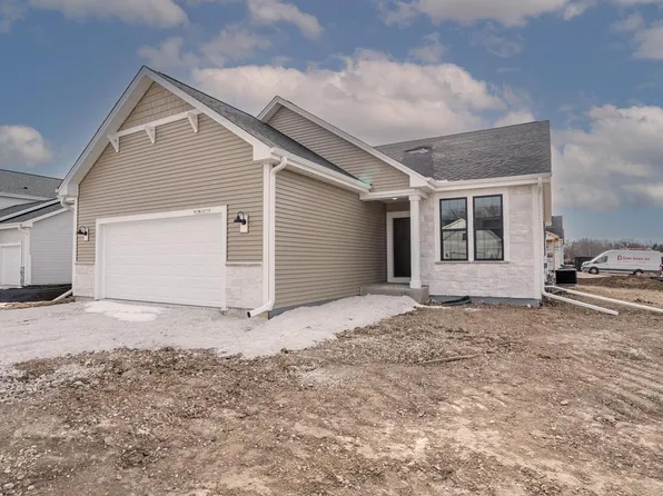 N57W18777 Dandelion COURT, Menomonee Falls, WI 53051