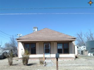 1406 W Shaw St, Carlsbad, NM 88220