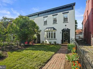 904 S Carolina Ave SE, Washington, DC 20003