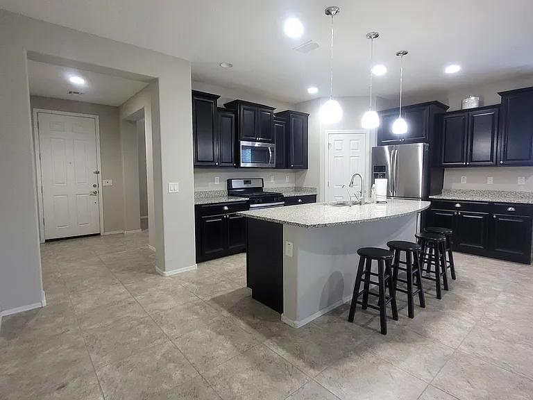 25925 W Tonto Ln — Photo 6