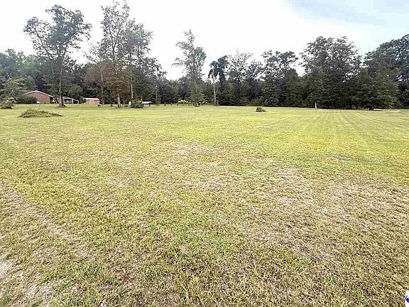 3rd image of Plantation Rd