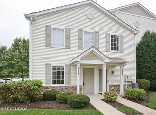 807 Silverstone Dr #0, Carpentersville, IL 60110