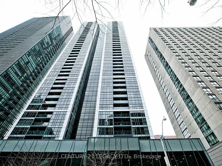 28 Ted Rogers Way #1510 — Photo 1