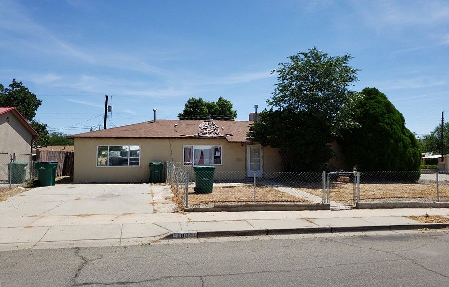 1st image of 1800 N Laguna Ave