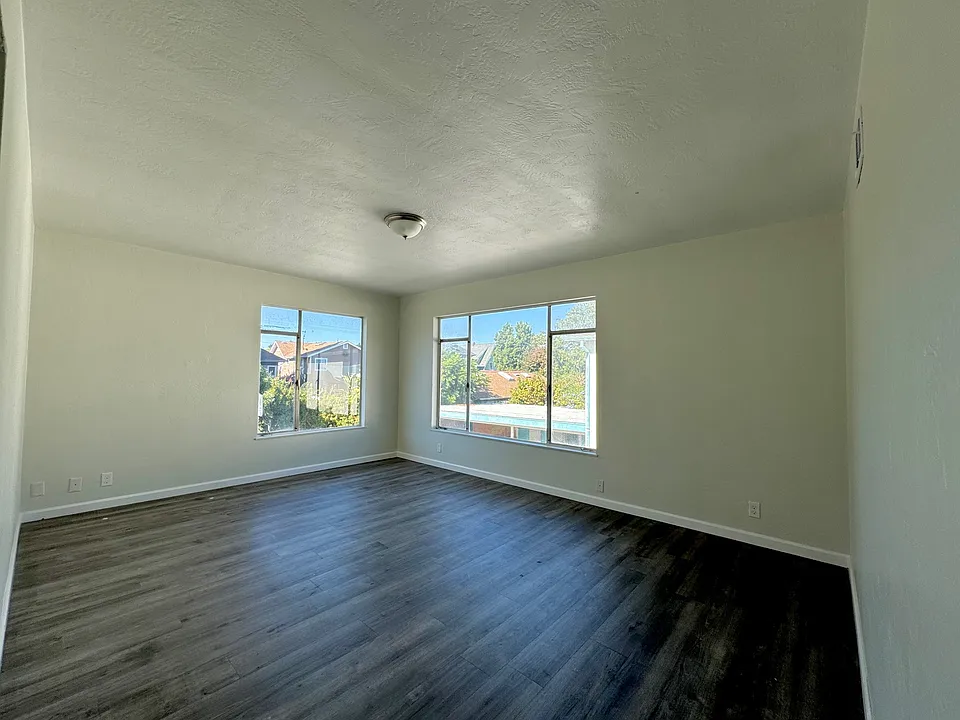 1311 Versailles Ave #D