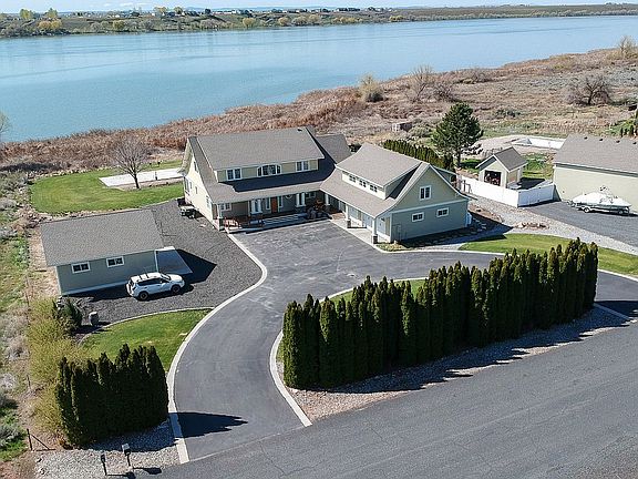 4th image of 5573 Road 6.6 NE