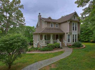 939 Briggs Hill Rd, Bowling Green, KY 42101