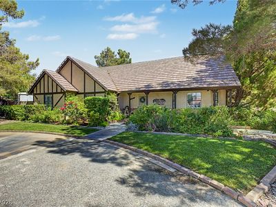 8540 W Washburn Rd, Las Vegas, NV, 89149