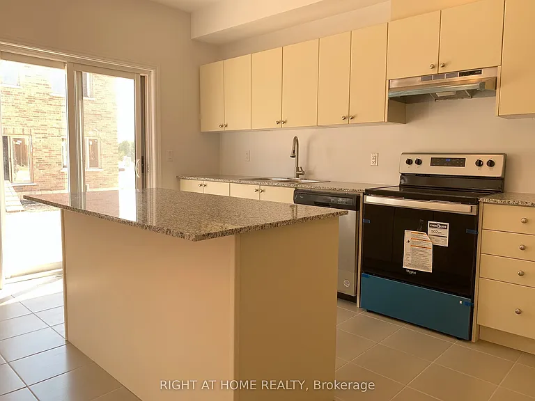 9 Mackenzie St — Photo 7