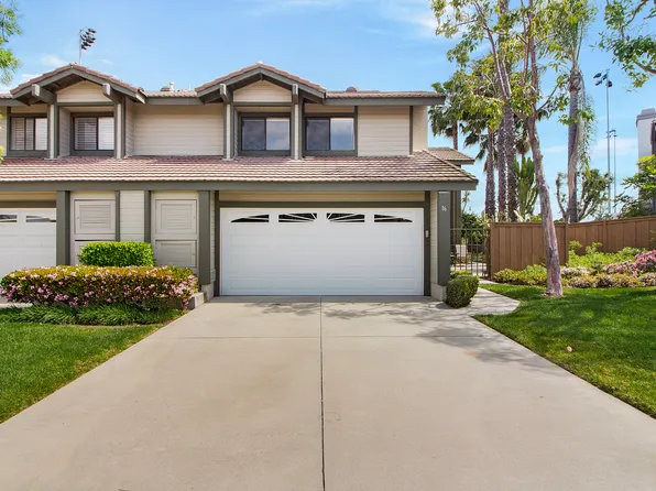 16 Melody Hill Ln, Laguna Hills, CA 92653