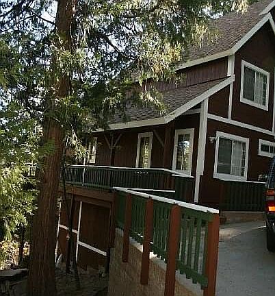 3rd image of 824 Jagerhorn Dr