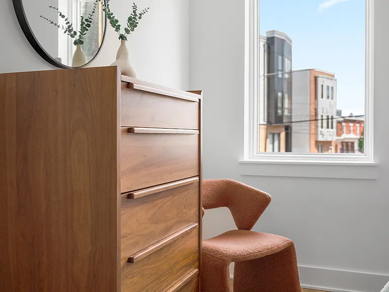 2456 Frankford Ave — Photo 44
