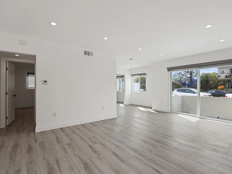 2034 S Garth Ave — Photo 65