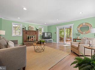 77 Forest Rd, Springfield, PA 19064