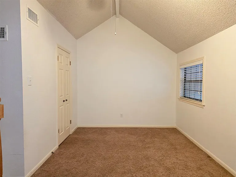 505 W 18th St #I — Photo 15