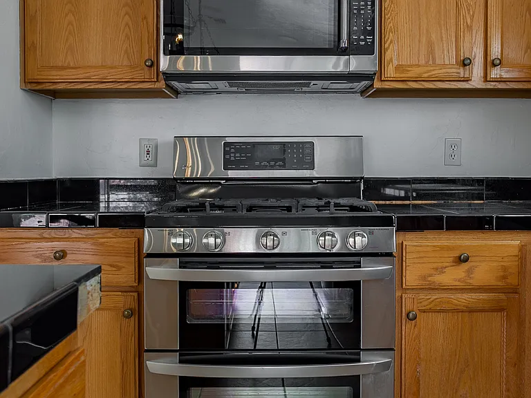 685 W Placita Vega Vis — Photo 11