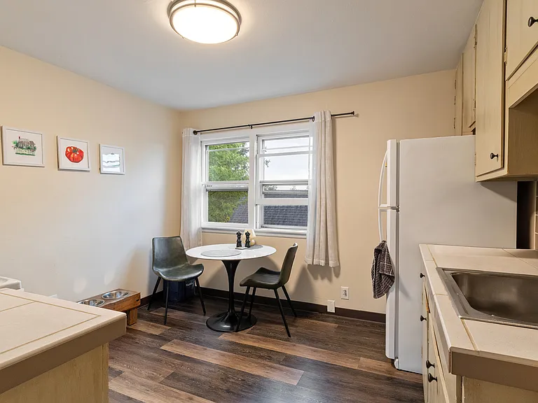1828 Pine St #3 — Photo 10