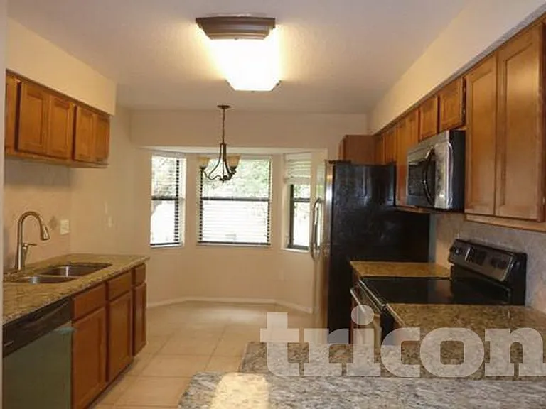 7756 Sugar Bend Dr #7756 — Photo 2