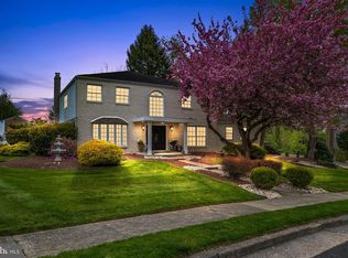 294 Betsy Rd, Huntingdon Valley, PA 19006