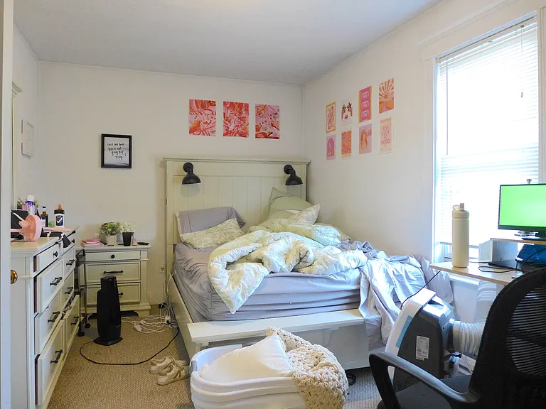 79 Claymoss Rd #1 — Photo 2