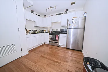 Rented by Level Group