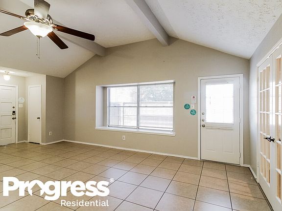 4th image of 15503 Boulder Oaks Dr