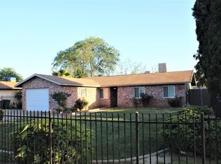 15947 Edmiston Ave, Ivanhoe, CA 93235