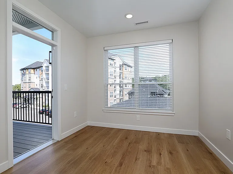 The-James-Apartments (14)