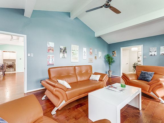 4th image of 9841 Broken Bow Rd