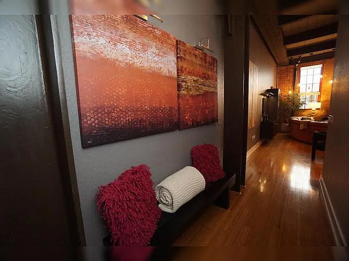 1501 W Horatio St #111 — Photo 6