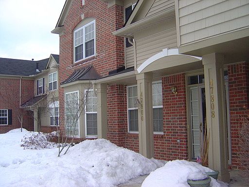 1st image of 47800 Pembroke Dr