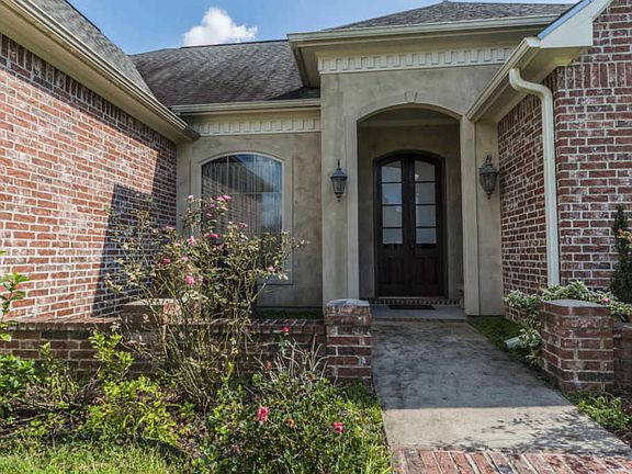 3rd image of 312 Moss Creek Dr