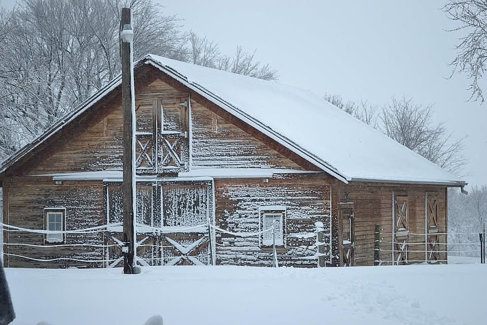 2nd image of 30108 E Ryan Rd