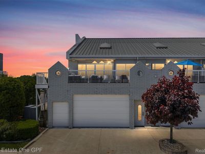 46 Evergreen Dr #1, Harrison Township, MI, 48045