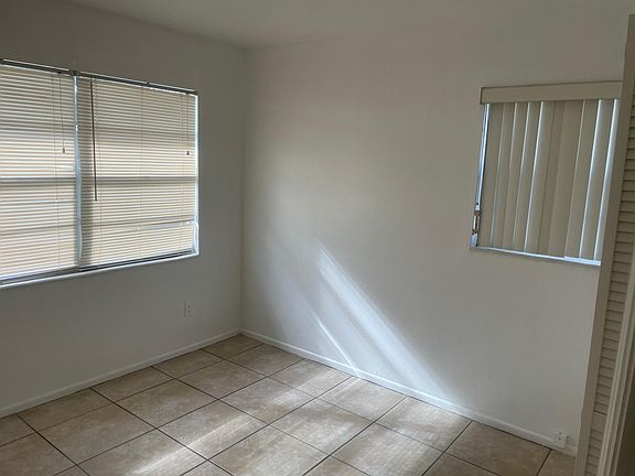 5th image of 609 Willie Dr