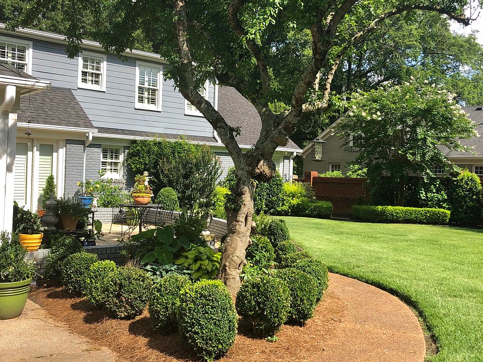 2nd image of 251 Wakefield Dr