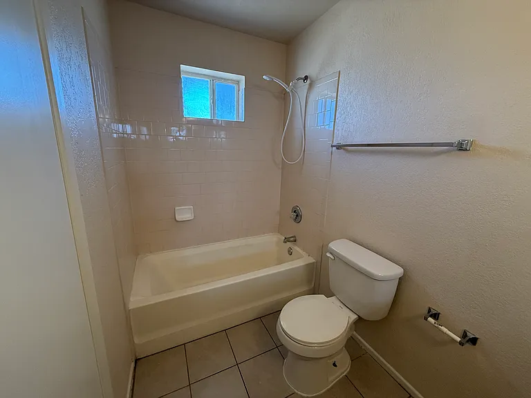 6141 E 40th Pl — Photo 16