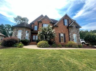 929 S Alamosa Dr, Boiling Springs, SC 29316
