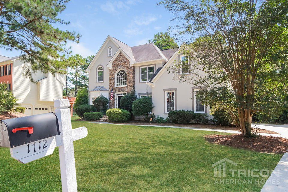 1st image of 1712 Greystone Trce SE