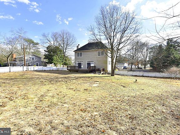 5th image of 605 Tebbston Dr