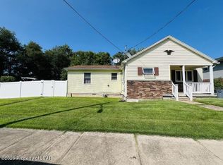 16 Harriet St, Wilkes Barre, PA 18705